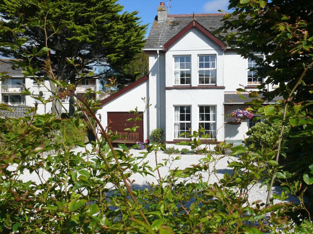 Cormorant House Bed & Breakfast Newquay  Exterior photo